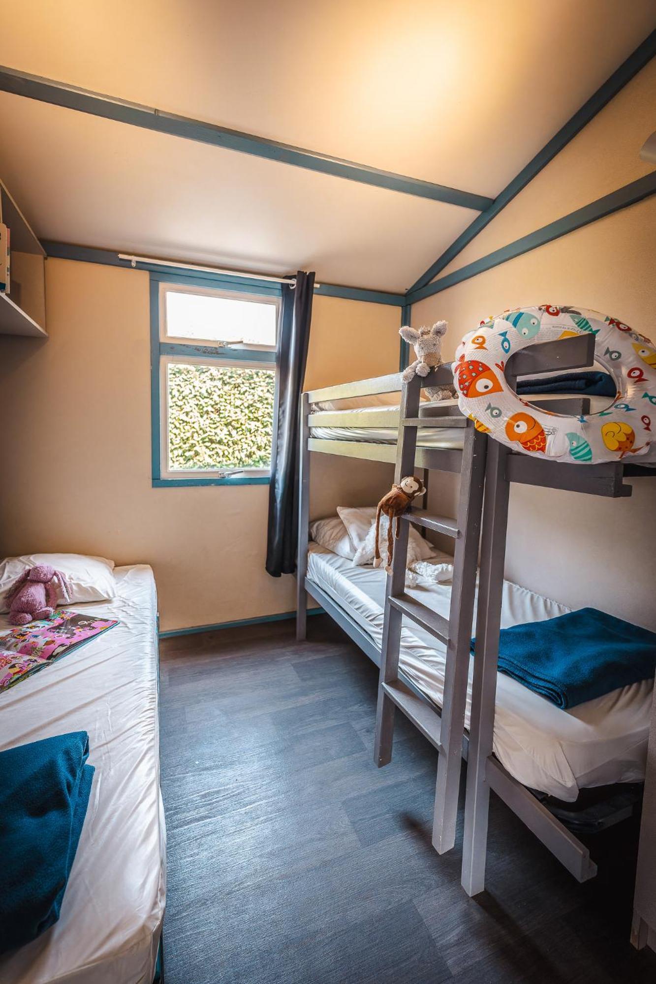 Camping Le Roucan West Vias Exterior photo