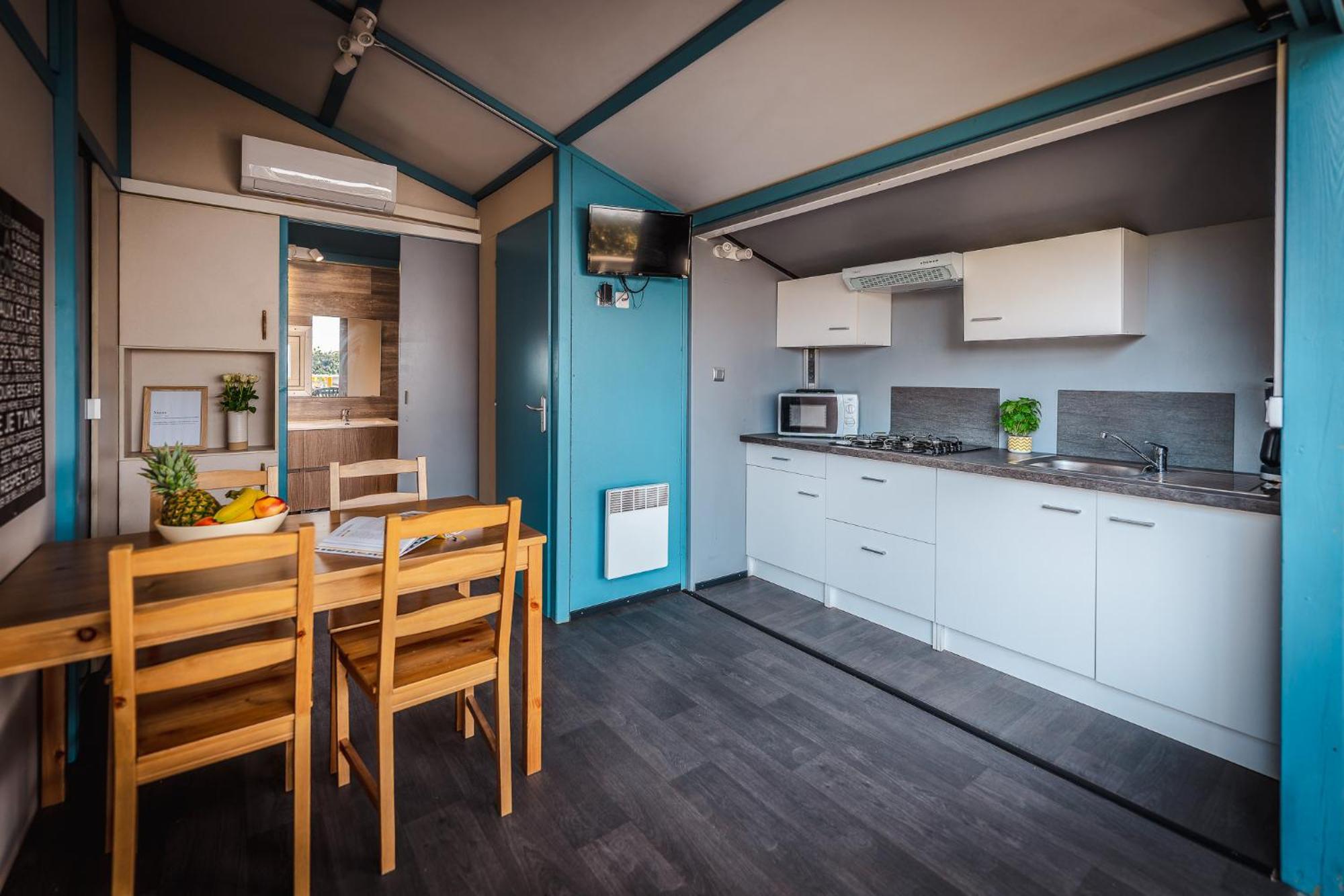 Camping Le Roucan West Vias Exterior photo