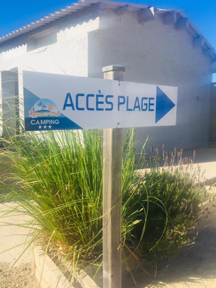 Camping Le Roucan West Vias Exterior photo