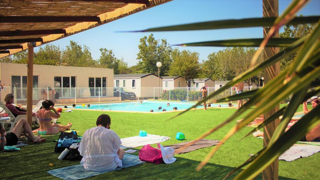 Camping Le Roucan West Vias Exterior photo