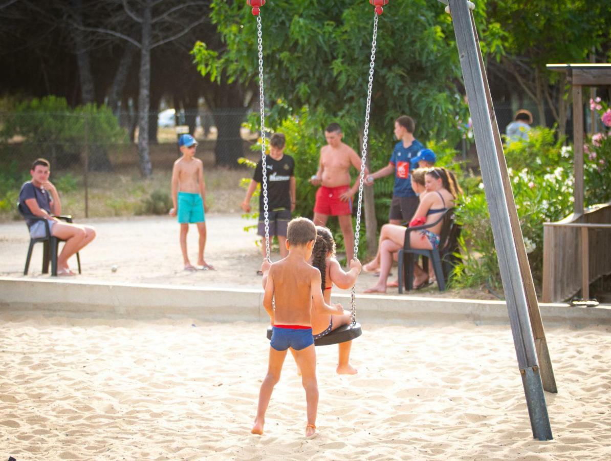 Camping Le Roucan West Vias Exterior photo